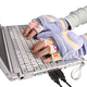 Illustration for article titled USB Heating Gloves